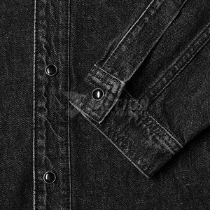 เสื้อเชิ้ตยีนส์ผู้ชายแบบลำลองสั่งทำได้ เนื้อผ้าเบา ทนทาน มีจำหน่าย - Product Image 3