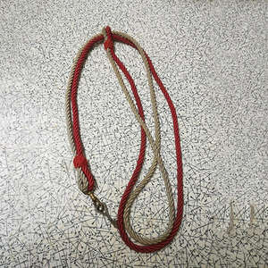 สายคล้องคอคุณภาพสูงแบบกำหนดเอง วัสดุสำหรับงานพิธีการ แบรนด์ชั้นนำ สายคล้องแบบมีลวดทองเหลือง ออกแบบเองได้ อุปกรณ์สำหรับการต่อสู้ - Product Image 2