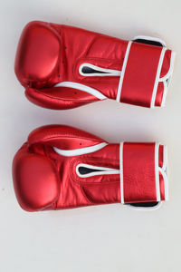 Guantes de Boxeo de Piel 100% Genuina de Primera Calidad, Duraderos para Entrenamiento y Sparring, Logotipo Personalizado, Suministro Directo de Fábrica - Product Image 6