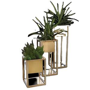 Pot de fleurs haut de gamme aspect cuivre avec support en acier noir haut, adapté aux plantes d'intérieur, balcon et décoration de bureau - Product Image 1