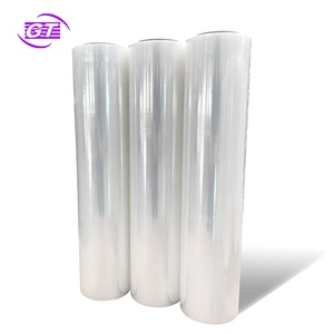 Película de PE Aplicada con Máquina Flexible - Envoltura Transparente para Envíos Globales - Product Image 1