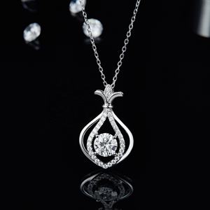 Collar Romántico Unisex de Oro Sólido de 18K con Detalles de Diamantes Naturales de Corte Brillante Redondo, Moderno para Uso Diario y Regalo - Product Image 2