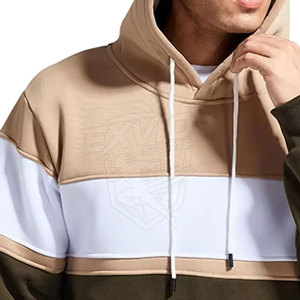 Sweat-shirt de sport léger et respirant pour homme, idéal pour la gym, la course à pied et les entraînements. - Product Image 5