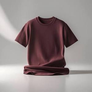 เสื้อยืดผู้ชายสีแดงล้วน ผ้าฝ้ายออร์แกนิคถัก ทรงหลวม ระบายอากาศได้ดี ไม่เป็นขุย น้ำหนัก 180 กรัม สไตล์ลำลองสมาร์ท - Product Image 2