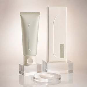 Crema Calm Barrier Relief, Humectante para Piel Sensible con Ectoína, Tratamiento Blanqueador y Reafirmante - Product Image 1