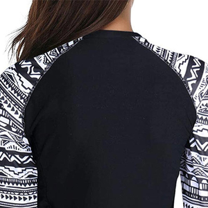 เสื้อรัดรูปออกกำลังกายสำหรับผู้หญิง ดีไซน์ OEM น้ำหนักเบา สำหรับการฝึกซ้อมในยิม พิมพ์โลโก้ได้ตามต้องการ ขายส่งเสื้อรัดรูปผู้หญิงแบบกำหนดเองได้ - Product Image 5