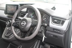 TOWNSTAR E L1 ACENTA 2024 USADO EN EXCELENTES CONDICIONES - Product Image 2