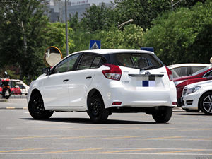 Exportations de voitures d'occasion de haute qualité de Chine : Toyota Yaris 2014, prix abordable et en stock - Product Image 5