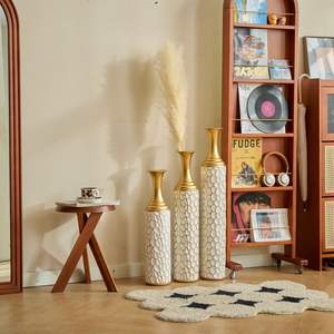 Set di 3 Vasi in Metallo Bianco per Decorazione Casa in Stile Moderno, Grandi Vasi Smaltati per Decorazione da Pavimento - Product Image 5