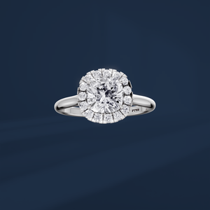 Anillo de compromiso clásico con diamante de corte brillante y diamantes pavé laterales en platino PT950 para mujer - Product Image 2