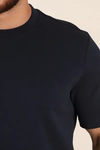 เสื้อยืดแขนสั้นผู้ชายรุ่นใหม่ ทนทาน รับสกรีนโลโก้ ผ้าฝ้ายผสมโพลีเอสเตอร์ ระบายอากาศได้ดี ทรงหลวม ไซส์ใหญ่ - Product Image 2