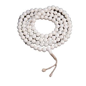 Collier/Bracelets en perles de prière tibétaines en os noir en gros avec motif OM ~ Cadeaux spirituels traditionnels - Product Image 1