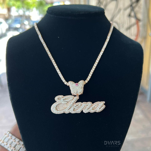 จี้ห้อยคอรูปผีเสื้อแบบสองชั้นประดับเพชรโมอิสซาไนต์ VVS ตัวอักษรแบบคัสตอม สไตล์ฮิปฮอป ดีไซน์หรูหรา ทำจากเงินสเตอร์ลิง - Product Image 3