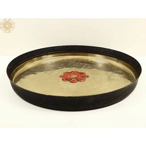 Utensilios de cocina y comedor Thali de latón de 13 pulgadas hechos a mano, artículo único para decoración del hogar - Product Image 2