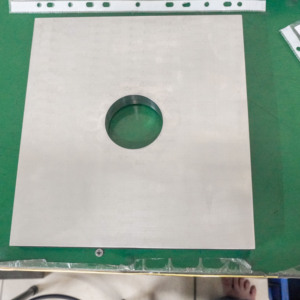 AMT VINA Componente de Base de Mira con Placa de Filtro Óptico Verde de Acero Inoxidable, Mecanizado CNC de Precisión Personalizado, ODM - Product Image 6