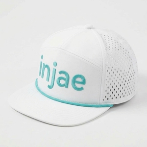 Gorra de Golf Personalizada de 7 Paneles, Cierre a Presión, Perforada con Corte Láser, Visera Plana Estructurada, Bordado Plano, OEM, ODM, MOQ Bajo - Product Image 2