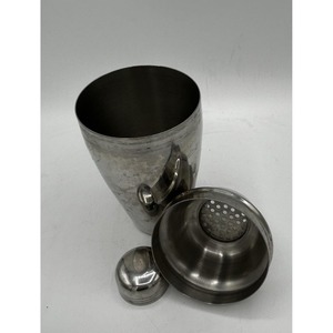 Fabuloso Coctelera para Servir Vino y Bebidas, Accesorios Elegantes de Metal para Bares de Hotel con Base - Product Image 5