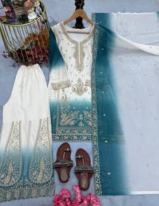 Launching Heavy Dual Tone Star Georgette With Embroidery Work With Jarkhan Diamond Work <b>Top</b> Plazzo & Dupatta Set - Product Image 5