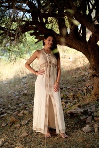 Robe maxi bohème tribale en coton brut, robe ethnique à imprimé bloc, vêtements d'été aux couleurs terreuses, tenue de vacances à la plage - Product Image 3