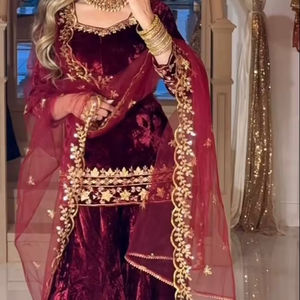 รามเดว ทรейดดิ้ง เปิดตัวชุดออกงานดีไซน์ใหม่ สไตล์ทันสมัย สำหรับงานแต่งงาน/งานปาร์ตี้ ผ้าแห้งเร็ว ใส่ได้ทุกฤดู พร้อมผ้าคลุมไหล่ - Product Image 6