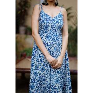 Robe en coton bleu à imprimé floral, col en V, en mousseline respirante, coupe trapèze avec taille naturelle, taille XS - Product Image 5