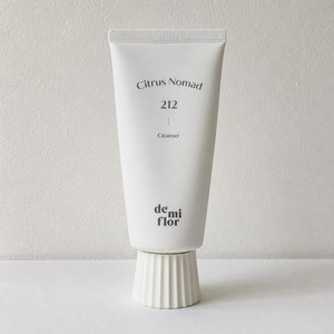 Limpiador facial en espuma Demiflo 212, Limpiador Demiflo Citrus Nomad 150ml, Limpiador concentrado para pestañas, Limpiador facial y de pestañas en espuma batida - Product Image 4