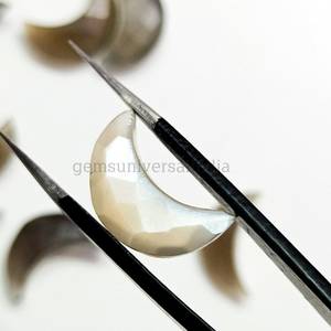 Pierre de lune chocolat naturelle en forme de croissant, 12 mm, gemme facettée, cristal sculpté à la main, prix de gros pour la fabrication de bijoux - Product Image 3