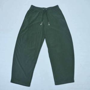 Vente en gros Hiver 2026 : Coupe-vent streetwear unisexe à capuche oversize, personnalisable, couleur unie, meilleures ventes, commande en gros, mode, OEM - Product Image 3