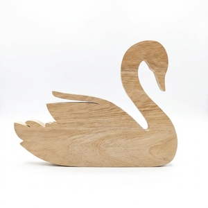 Figura de Cisne de Madera Hecha a Mano, Escultura Decorativa con Forma de Animal para el Hogar - Product Image 1