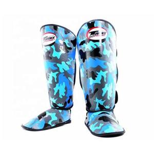 Espinilleras Twins para Muay Thai y Kick Boxing, Personalizadas, para Entrenamiento y Sparring, 100% Cuero Genuino de Alta Calidad - Product Image 4