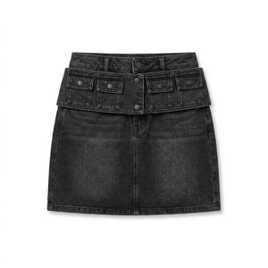Fournisseur de production en gros de mini-jupes en jean pour femmes, coupe basse, effet délavé, pour les marques de streetwear américaines. - Product Image 5