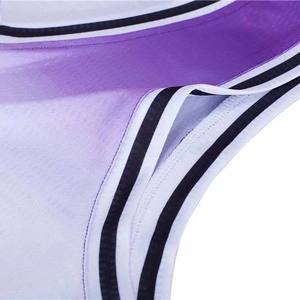 Conjunto de Uniforme de Baloncesto Sublimado Personalizado, Cuello en V, Sin Mangas, Degradado Morado y Blanco, Absorbe la Humedad, Unisex, Adulto, Corte Regular - Product Image 4