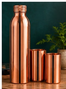 Ensemble de bouteilles d'eau en cuivre côtelé faites à la main avec deux verres écologiques, anti-fuite, portables - Product Image 6