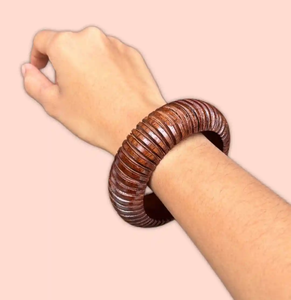MN EXPORTS Brazalete de Madera, Diseño Clásico, Joyería Unisex de Moda, Hecho a Mano, Apilable, Tono Marrón, Accesorio para la Muñeca, Uttar - Product Image 1
