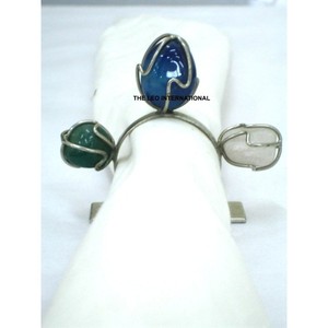 <b>White</b> Color MOP & Golden Metal <b>Round</b> Decorative Napkin Rings Hotel <b>Table</b> Decoration Sets of 4 Napkin Holder - Product Image 3