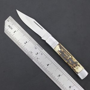 Couteaux pliants équipés d'un système de blocage par le pouce et d'un système de sécurité pour une ouverture contrôlée et une utilisation quotidienne sécurisée. - Product Image 6