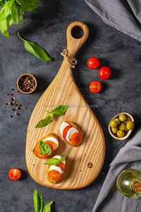 Planche à découper en bois gravée sur mesure planche à fromage polie Design personnalisé pour l'anniversaire Noël Artisanat naturel - Product Image 4