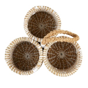 Utensilio de algas y soporte para vino, estante de exhibición de vino de alta gama para exhibidores de tienda hechos a mano en Vietnam - Product Image 2