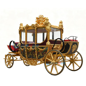 Calèche royale de luxe avec sculptures sur le toit pour mariages et sites touristiques - Product Image 1