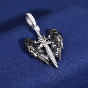 Pendentif Épée Aile d'Ange en Argent 925 et Moissanite, Bijou de Déclaration HIPHOP Luxe Gothique Glacé pour Fête et Événement, Tendance Mode Unisexe GRA - Product Image 1