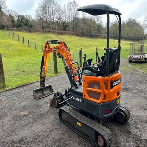 Mini-excavatrice de qualité supérieure de 2 tonnes, prête à l'achat avec livraison rapide, idéale pour l'aménagement paysager, les excavations et les petits projets. - Product Image 5