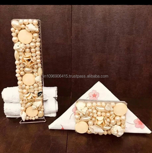 Accesorios decorativos de vajilla de metal para el hogar y el hotel Servilleta de perlas y soporte para caja de pañuelos - Product Image 1