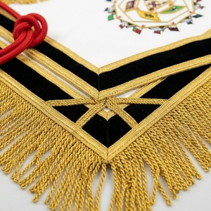 Custom White Masonic Apron with Gold Fringe & Embroidered Symbolic Emblem – Premium Freemason Ceremonial Regalia Accessory - Product Image 4