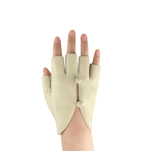 Guantes de entrenamiento unisex para pole dance, personalizados, de medio dedo, de spandex/algodón, para rendimiento, con detección de agujas, OEM personalizado, los mejores - Product Image 1