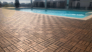 Kanhome แผ่นไม้กันลื่น12ชั้นแบบทันสมัยความหนา19มม. ราคาโรงงานสำหรับตกแต่งสระว่ายน้ำกลางแจ้งระเบียงทางเดินในสวน - Product Image 6