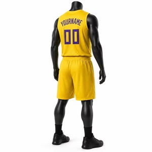 Tenue de sport d'extérieur personnalisée pour le basketball : Maillot et short respirants à sublimation, séchage rapide, pour jeunes et adultes, vente en gros - Product Image 4