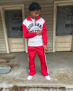 ชุดวอร์มกันลมผู้ชาย ผ้าซาติน ปักลาย ผ้าไนลอน ทรงโอเวอร์ไซส์ กางเกงขาบาน 2 ชิ้น ชุดกันลมสำหรับฤดูหนาว - Product Image 3