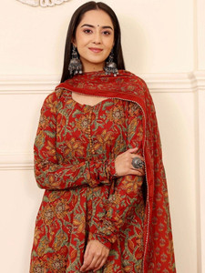 <b>Women</b> Floral Print Anarkali <b>Kurta</b> Set Dupatta Traditional Indian Pakistani Wedding Wear Knee-Length Regular Fit Rayon Quick Dry - Product Image 5