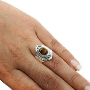 Natural <b>Tiger</b>-<b>Eye</b> Gemstone <b>Rings</b> Vintage Style Bezel Setting Stone <b>Ring</b> 925 Sterling Silver Handmade Oval Cut Stone Boho <b>Ring</b> - Product Image 4