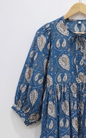 Robe Midi Bohème Femme 100% Coton Imprimé Floral Sans Manches Col Noué Coupe Ample Silhouette Évasée Formelle Bureau Respirante Naturelle